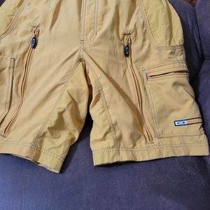 Men's Oakley software cargo shorts